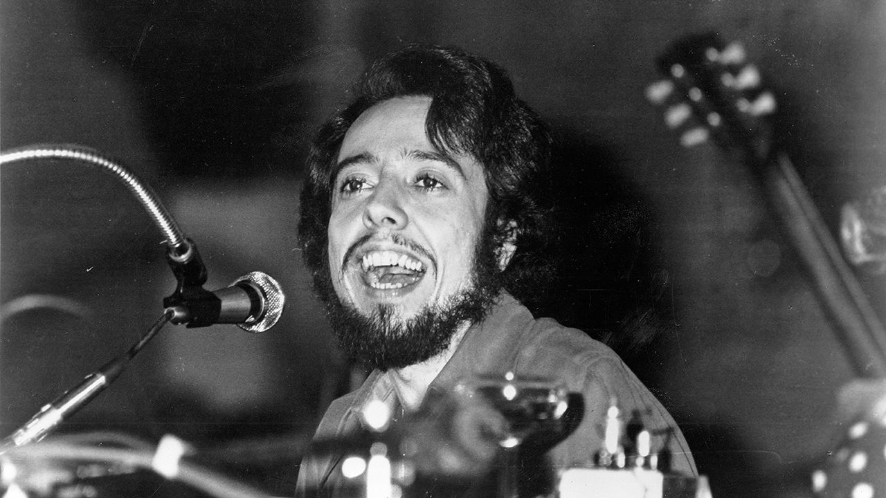 Sergio Mendes performs circa 1972